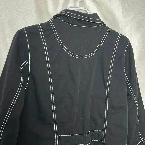 COTTON GINNY Y2K cropped cotton black blazer,fitted , round snaps ,white trim - Picture 7 of 15